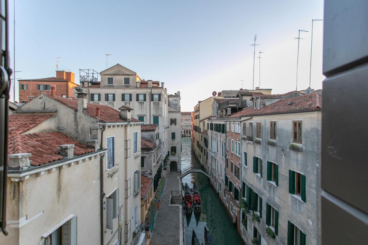 Ca' Al Giglio - Vista Canale Apartamento Venecia